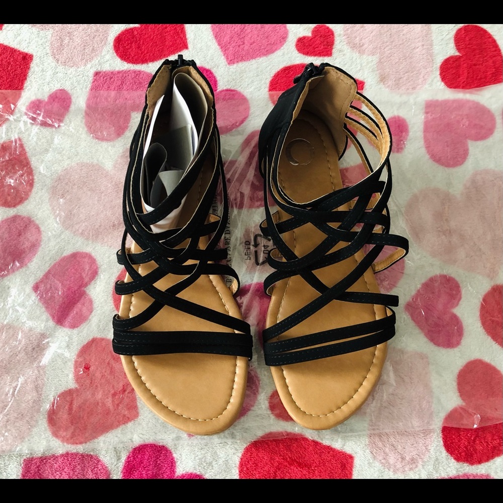 Journee Collection Women's Hanni Sandals! - Picture 3 of 9